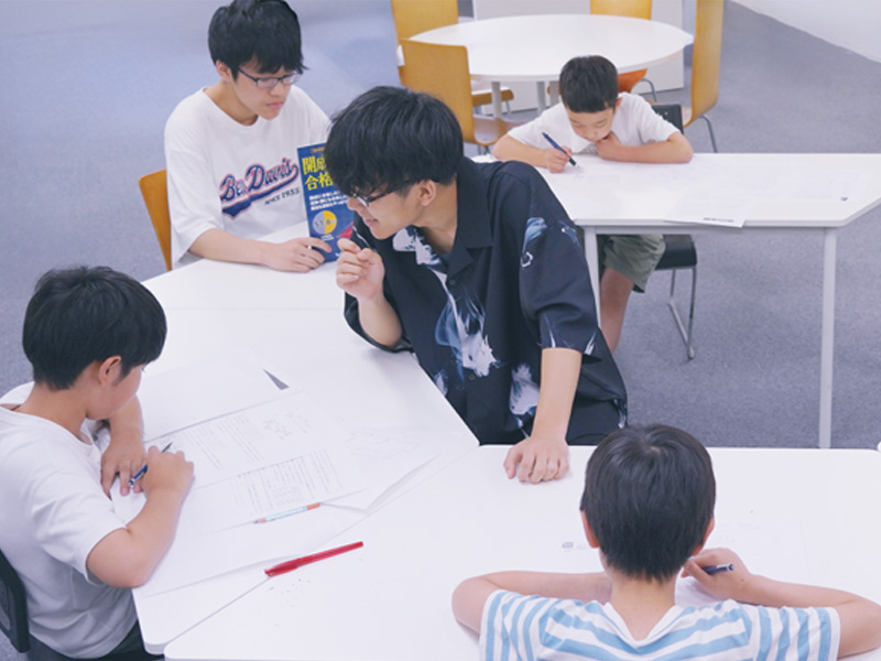 クリエートベース